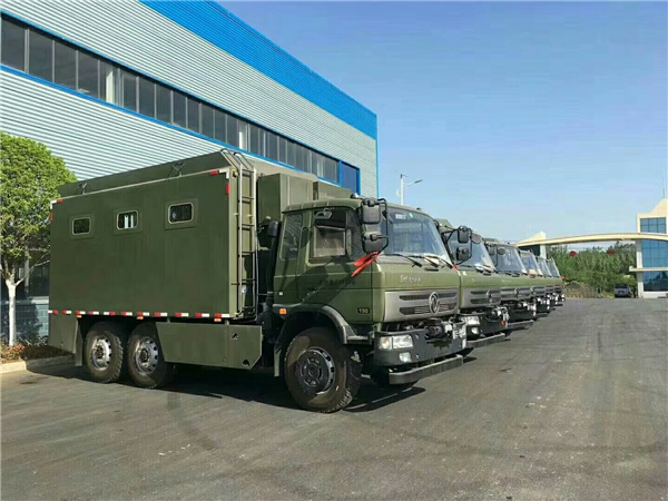 東風六驅(qū)炊事車