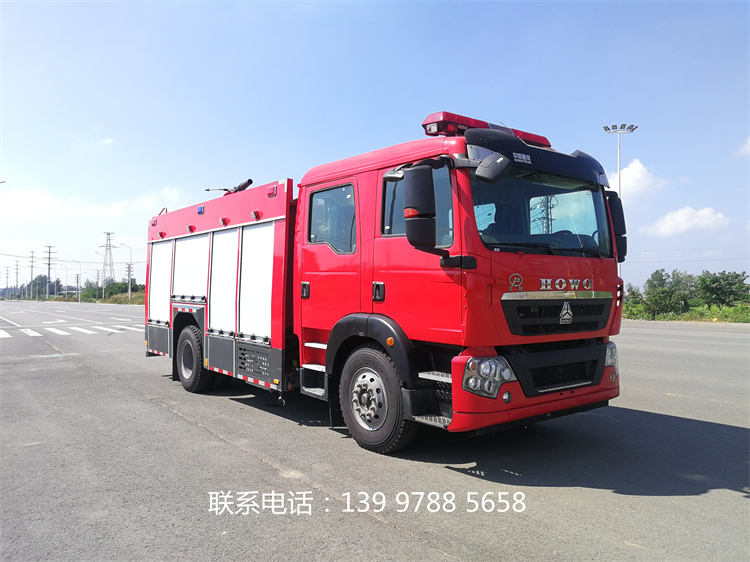 江特JDF5190GXFSG80/Z型水罐消防車(chē)